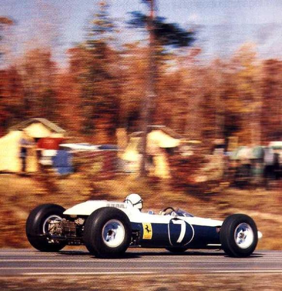 1964 Yılındaki US GP'de Yarışan N.A.R.T.'e ait Ferrari 158