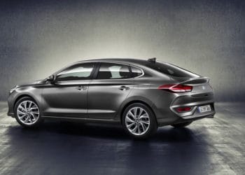 Hyundai-i30-Fastback